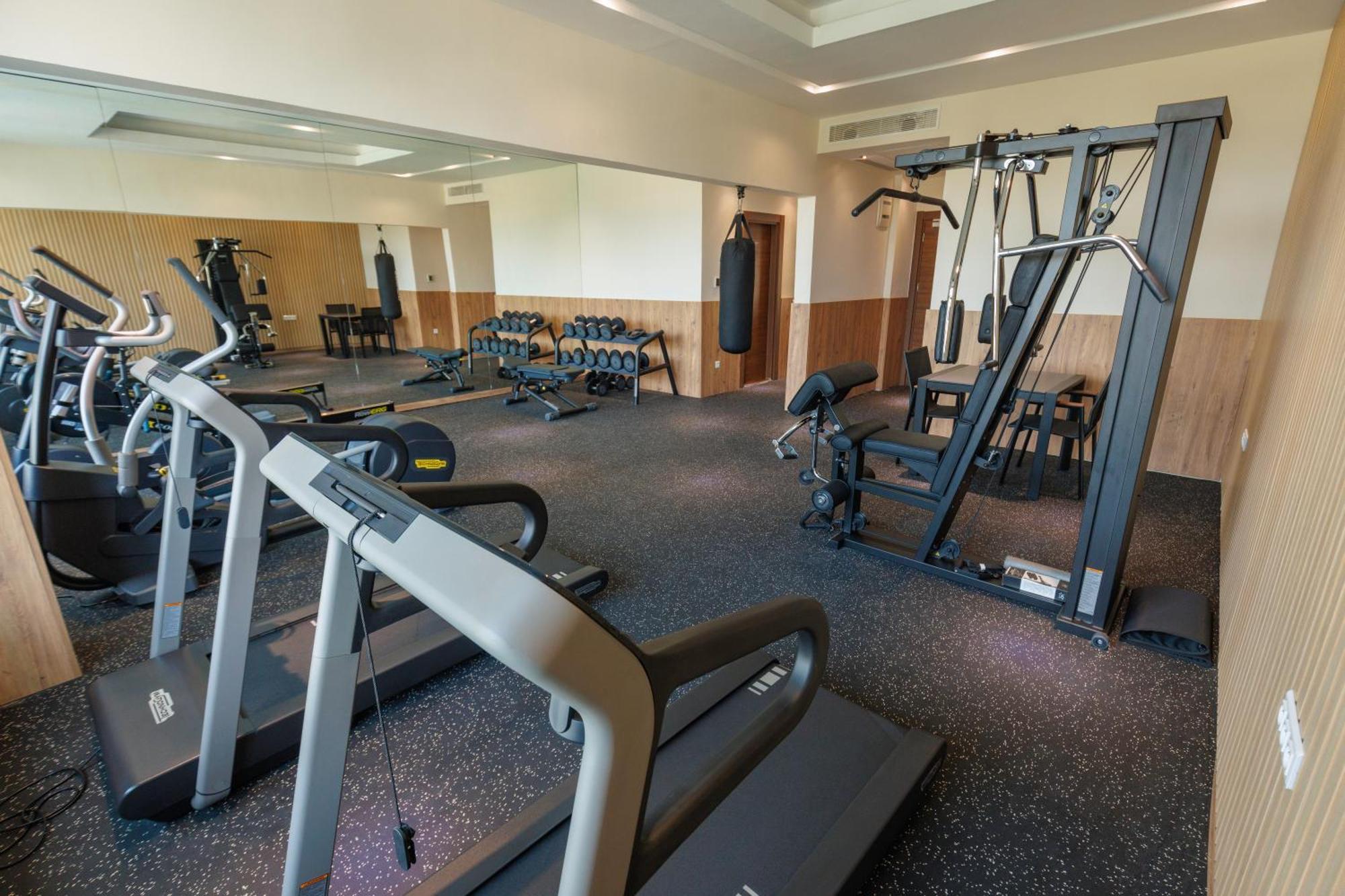 Byblos Hotel 아비장 외부 사진
