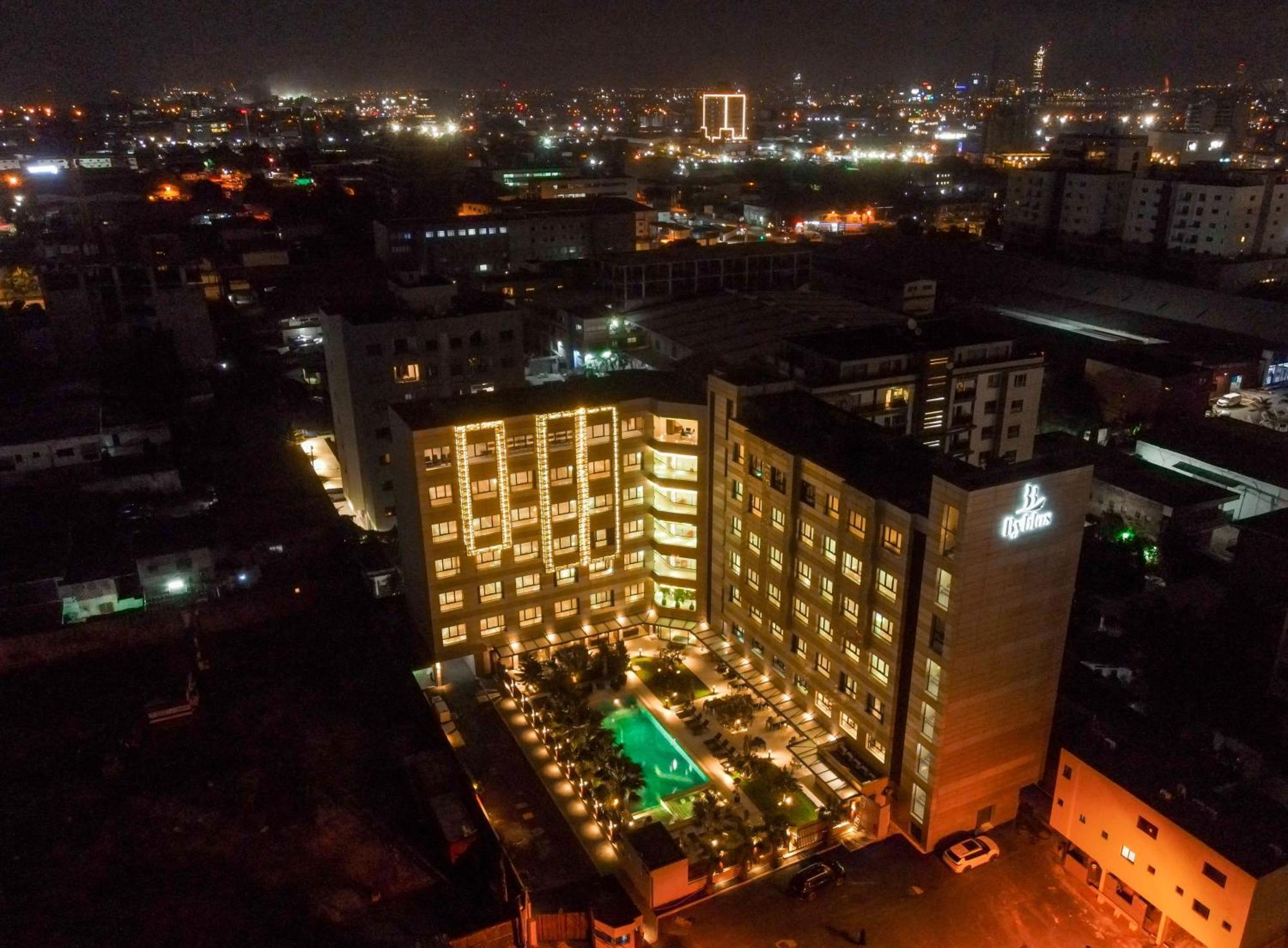 Byblos Hotel 아비장 외부 사진